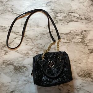 Betsey Johnson Floral Petal Mini Crossbody Bag Black 3D Flower Purse Heart Logo